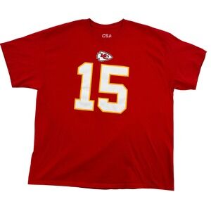 Kansas City Chiefs Patrick Mahomes 15 Red NFL Jersey T Shirt 2XL Sports Football